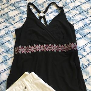 NWOT Cute summery black tank